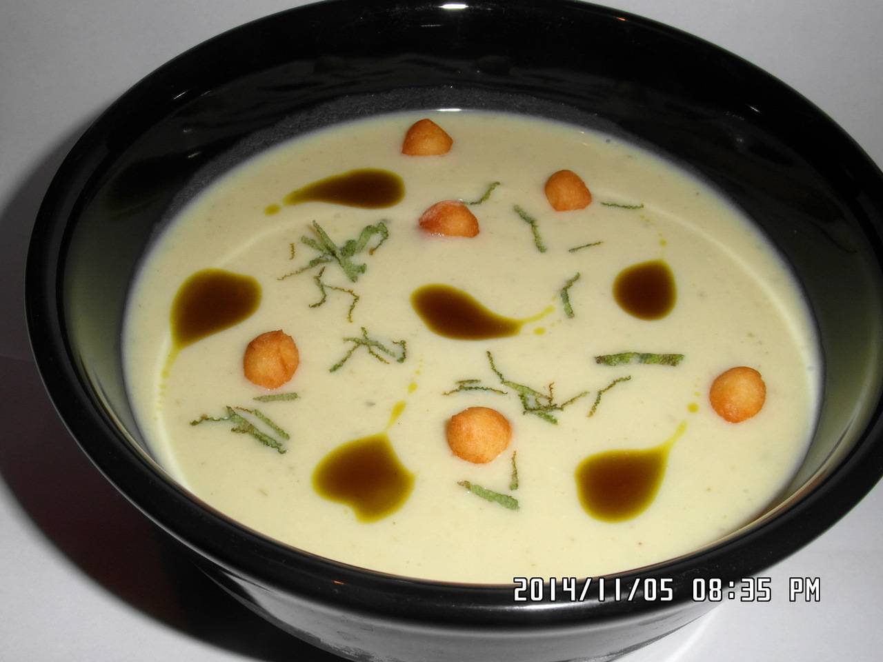 Vichyssoise - Tökéletes krémleves recept póréhagymából és burgonyából recept recept fotó