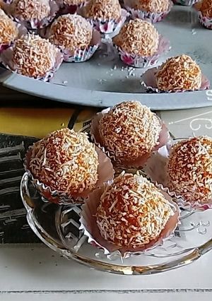 Une photo de Carotte Coconut Balls