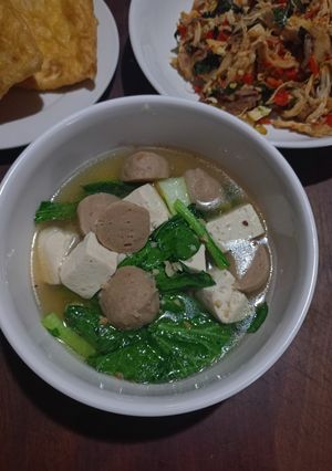 Foto resep Sup sawi ijo, tahu dan baso