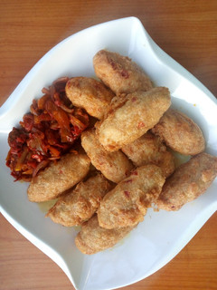 Yam Balls ainihin hoton girkin