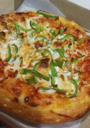 A picture of Pizza.