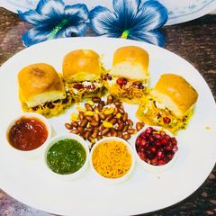 A picture of #Dabeli.