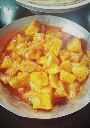 दही आलू की सब्जी(dahi alu ki sabji recipe in hindi) रेसिपी मुख्य फोटो