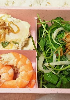 Hình của món Cơm hộp hai món mang đi làm.