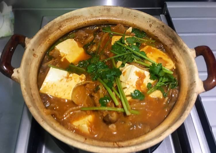 Korean Kimchi Soup in Pot