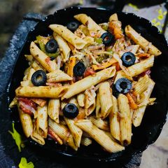 Penne pasta with vegetables A picture of Penne pasta with vegetables.