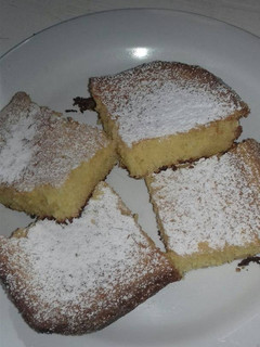 Una foto de Torta de polenta y coco