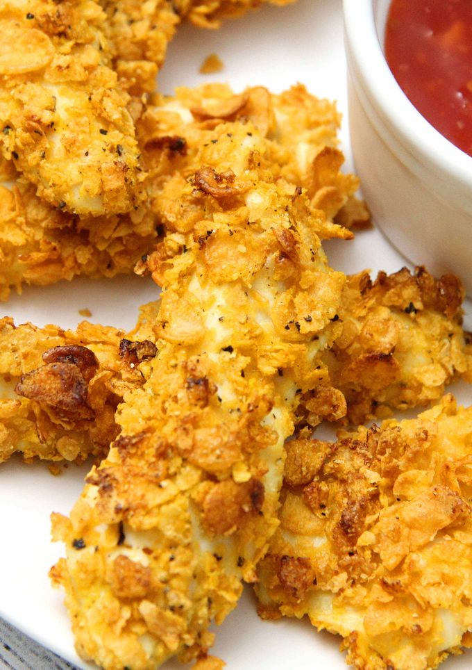 Mézes-mustáros csirkemell kukoricapehely bundában recept fotója