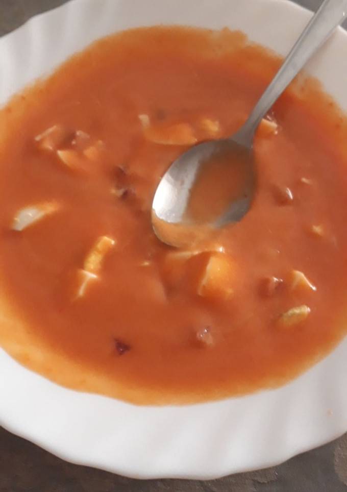 Una foto de Salmorejo con sandía