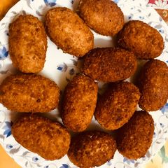 A picture of Egg devils.