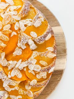 Mandulás-barackos pite recept fotója