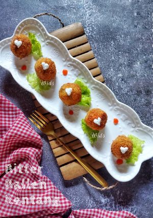 Foto resep Bitterballen (Dutch Chicken Croquettes)