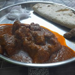A picture of Chicken curry.