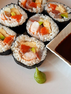 Una foto de Kaisen Maki (Maki de marisco)