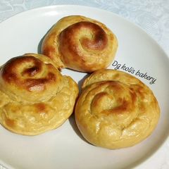 A picture of Coiled milk bread.