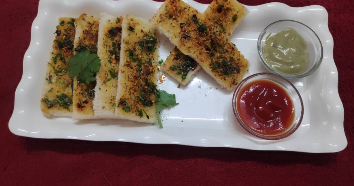 Arpi Joshi Rawal દ્વારા રેસીપી ચીલી ગાર્લિક બ્રેડ સ્ટીક (Chili Garlic