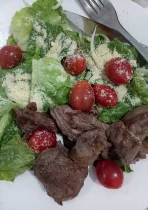 Foto resep Tenderloin with salad ala ndut