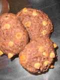 Galletas de chocolate con chispas de chocolate blanco
