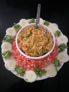 પીનટ કુકુમ્બર સલાડ(peanut cucumber salad recipe in gujarati) રેસીપી મુખ્ય ફોટો