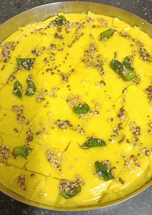 A picture of Khandvi Bites (Gujarati Breakfast).