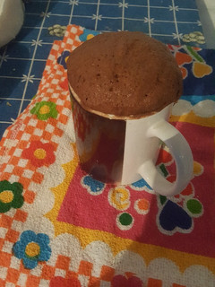 Una foto de Torta de chocolate en taza