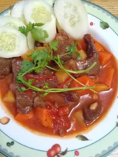 Hình của món Bò sốt vang.