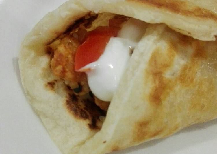 Easiest Way to Prepare Favorite Chicken paratha roll