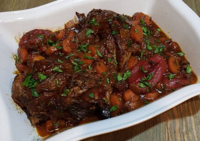 Rosemary Braised Lamb Shanks