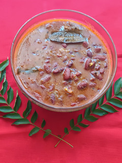 A picture of Rajma Curry.