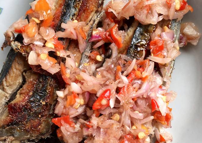 Sempurna! 5 Rahasia Ikan Bakar Sambal Matah yang Bikin Ketagihan