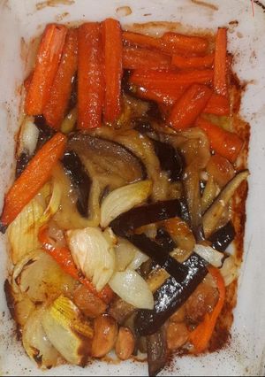 A picture of Oven Roasted Veggies 🥕🥕🥕🍆🍆🍆🧄🧄🧄.