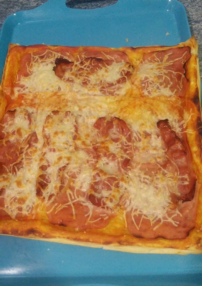 Una foto de Pizza de hojaldre