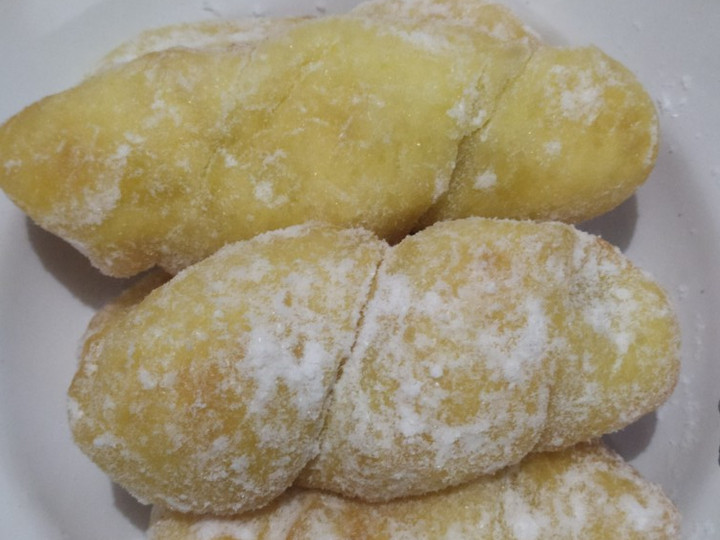  Resep praktis buat Roti goreng pisang lembut dijamin sedap