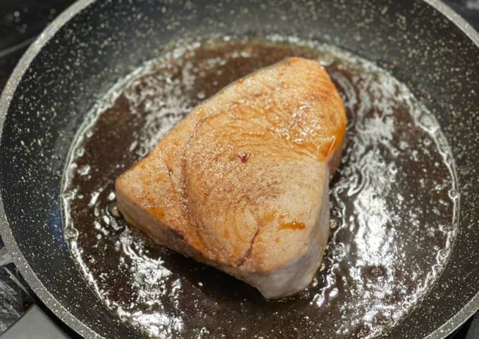Step-by-Step Guide to Prepare Super Quick Homemade Pan Grilled Swordfish with Butter and Soy Sauce Sauce - Japanese Flavours