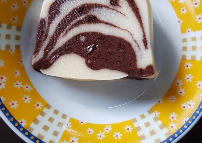 Puding Roti Tawar Zebra