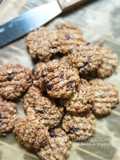 Gluten-Free Oatmeal Cookies [no egg, no flour]