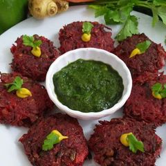 A picture of Beert root cutlet.