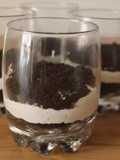 Vasito de mini oreo solo con tres ingredientes