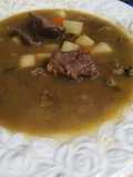 Zuppa di manzo alle verdure. Deliziosa e tonificante!
