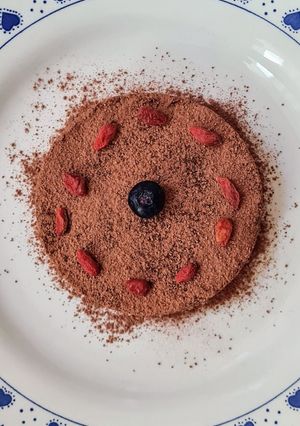 Una foto de Tortita para festejo saludable ¡Feliz cumple Nro. 11 Cookpad, 🎂y que cumplas muchos más! 🎶🎶🎶 🎁