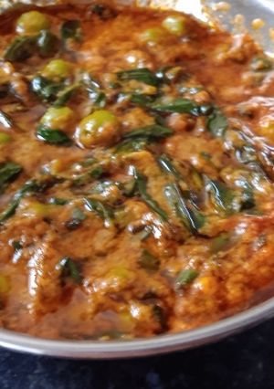 મેથી મટર મલાઈ નુ શાક (Methi Matar Malai Shak Recipe In Gujarati) રેસીપી મુખ્ય ફોટો