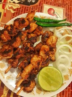 চিকেন কাঠি কাবাব (chicken kathi kabab recipe in bengali) রেসিপির প্রধান ছবি
