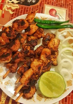 চিকেন কাঠি কাবাব (chicken kathi kabab recipe in bengali) রেসিপির প্রধান ছবি