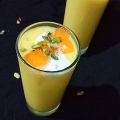 A picture of Mango Lassi.