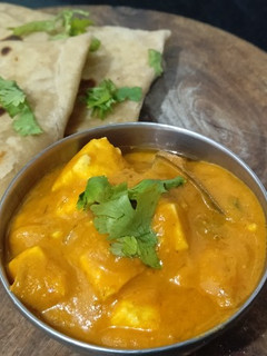 பன்னீர் பட்டர் மசாலா(paneer butter masala recipe in tamil) செய்முறை முக்கிய புகைப்படம்