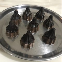 A picture of Chocolate Modak.