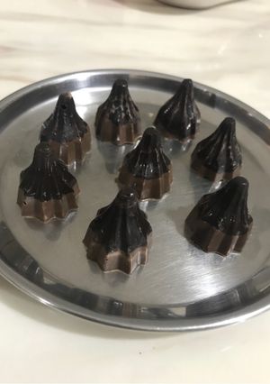 A picture of Chocolate Modak.