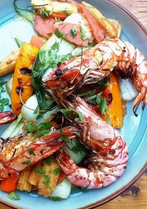 A picture of Prawn satay.