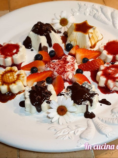 A picture of Chocolate, Caramel, Strawberry, and Berry Panna Cotta Mix.