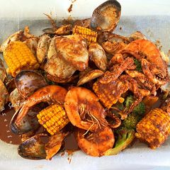 A picture of Seafood Bucket.